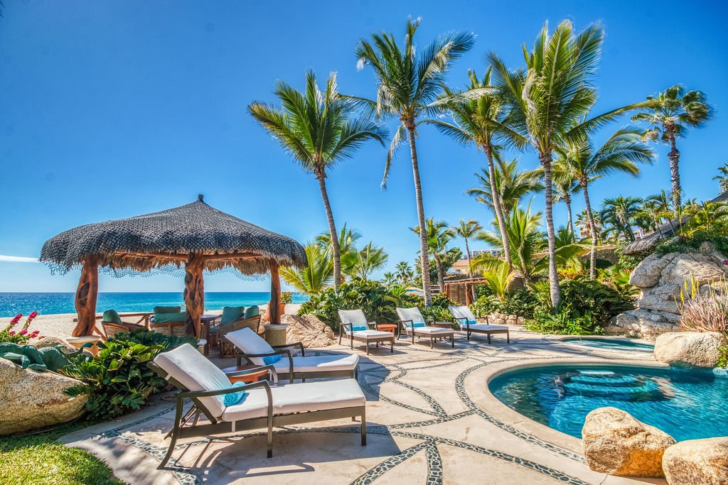 VILLA LAS ROCAS